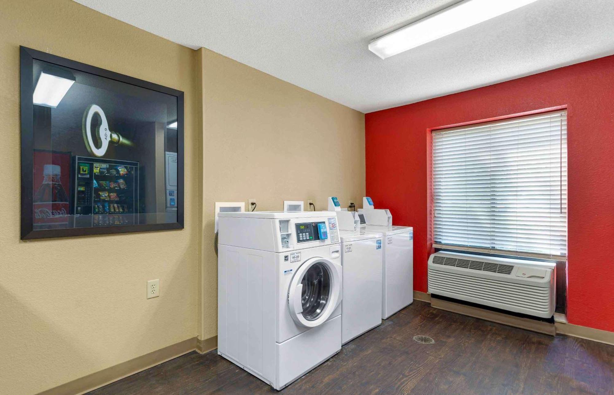 Extended Stay America Select Suites - Atlanta - Kennesaw Chastain Rd Exterior foto
